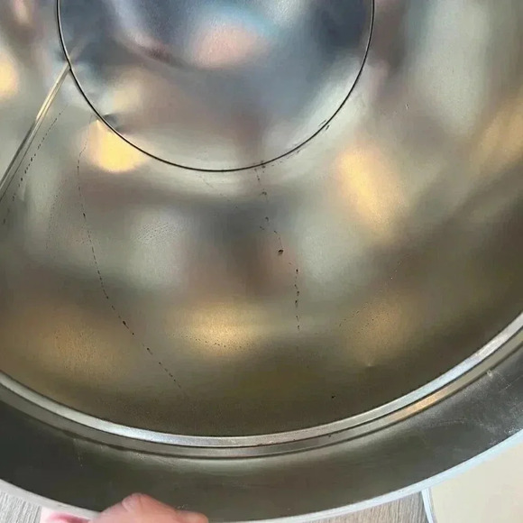 Nebraska Huskers Metal Tin with Lid - Picture 9 of 9